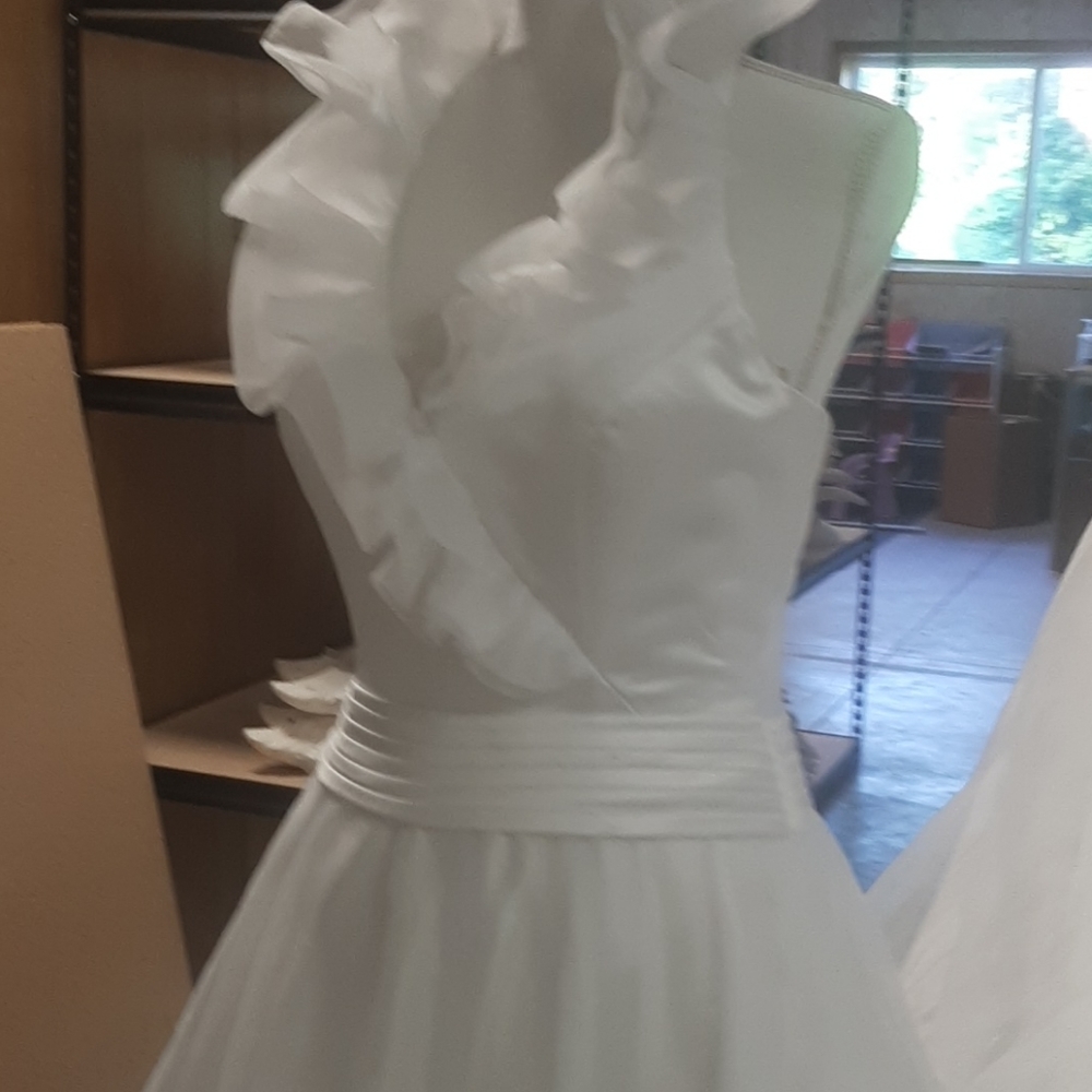 Wedding gown